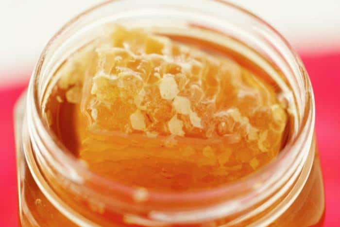 7 Disorders That Manuka Honey Helps