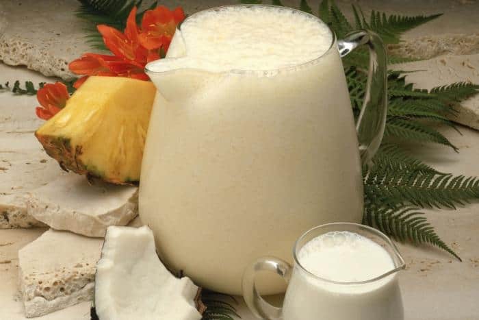 18 Health Benefits of Coconut Milk