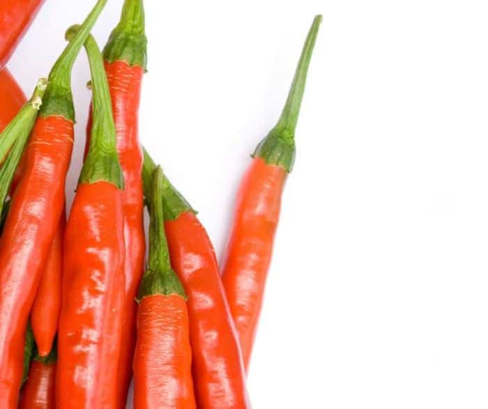 cayenne-pepper-oil-for-arthritis-4-benefits-dosage-precautions